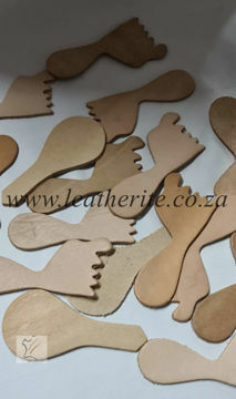 Picture of Leather Keyholders - assorted shapes
