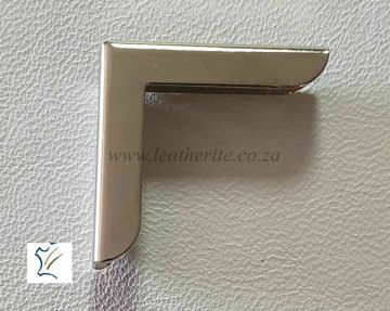 Picture of Corners CN22T51122mmx22mm Nickle CNB 098