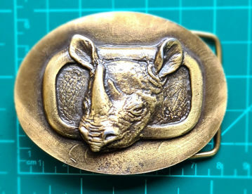 Picture of Buckle Rhino 40mm Brass Look H50